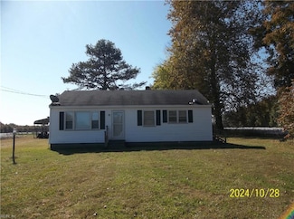 13556 White Meadow Rd, Boykins, VA 23827