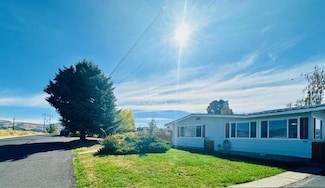 300 Mt Pitt St, Klamath Falls, OR 97601
