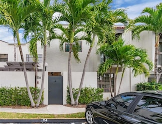 4724 SW 67th Ave Unit E6, Miami, FL 33155