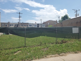 3843 S Giles Ave, Chicago, IL 60653