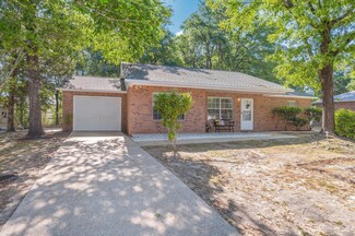 318 Runnymeade Dr, Crestview, FL 32539