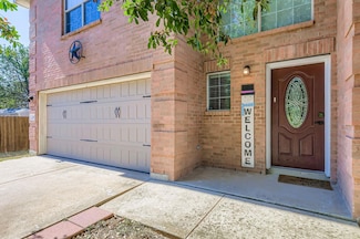 411 Meadow Park Dr, Georgetown, TX 78626