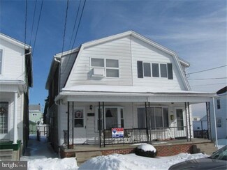 125 N 5th St, Frackville, PA 17931
