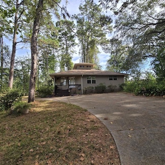 2927 Sharer Rd, Tallahassee, FL 32312