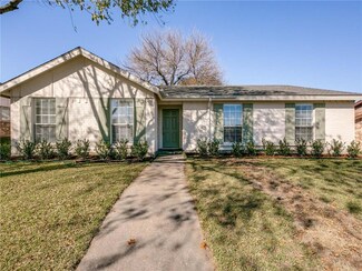 1217 Meadow Creek Dr, Lancaster, TX 75146