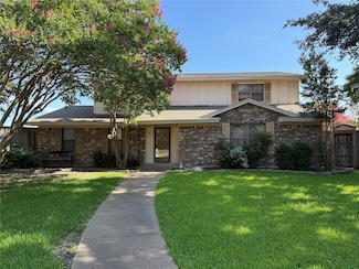2709 Oak Cir, Plano, TX 75075