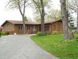 13251 E 5700n Rd, Momence, IL 60954