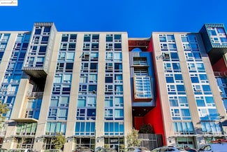 311 Oak St Unit 703, Oakland, CA 94607