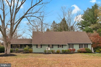 3839 Blenheim Rd, Phoenix, MD 21131