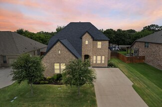 5115 Santa Rosa Dr, Arlington, TX 76001