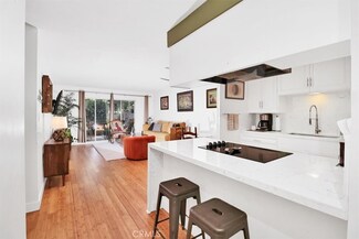 4444 W Point Loma Blvd Unit 2, San Diego, CA 92107