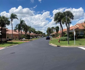 10930 Lakemore Ln Unit 202, Boca Raton, FL 33498