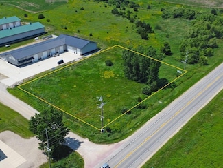 20442 & 20448 193rd St, Milford, IA 51351