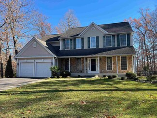 592 Forsythia Dr, Vineland, NJ 08360