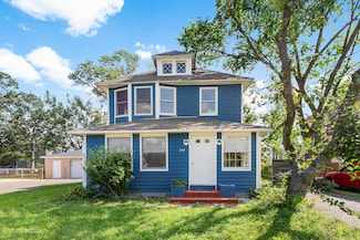 204 Cedar St, Lakehurst, NJ 08733