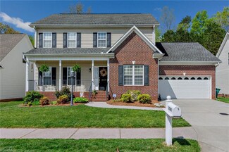 2542 Brook Stone Dr, Clemmons, NC 27012