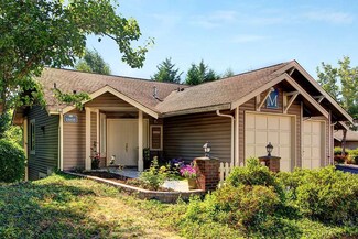 18633 NE 57th St, Redmond, WA 98052