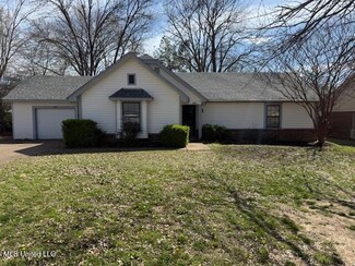 629 Eaglewood Dr, Southaven, MS 38671