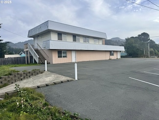 94181 4th St, Gold Beach, OR 97444