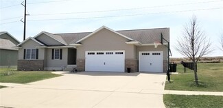 611 High Point Dr, Atkins, IA 52206