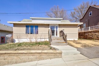 217 Bridge St, Le Sueur, MN 56058