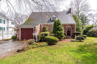 150 Fair Oaks Park, Needham, MA 02492