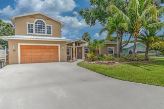 925 SW All American Blvd, Palm City, FL 34990