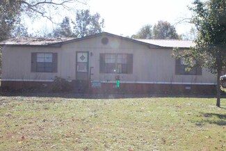 515 E Tigrett St, Halls, TN 38040