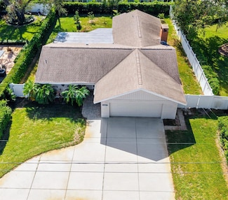 2620 Renatta Dr, Belleair Bluffs, FL 33770