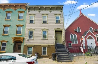 56 Alexander St, Albany, NY 12202