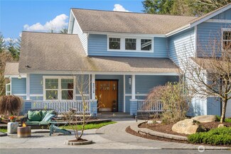 24739 Hillbend Ln NE, Kingston, WA 98346