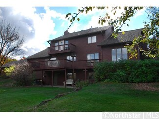 7950 64th St N, Saint Paul, MN 55115