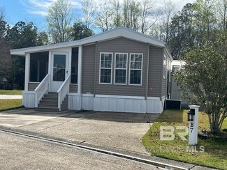24711 County Road 20 Unit B7, Elberta, AL 36530