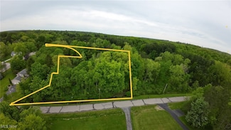 0 Clarkwood Dr, Chardon, OH 44024
