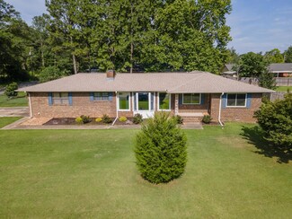 401 17th Ave W, Jasper, AL 35501
