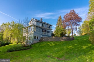 119 S Franklin St, Lambertville, NJ 08530