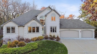 279 Timberline Trail, Saint Paul, MN 55127