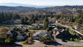 1210 37th St, Bellingham, WA 98229