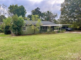 557 Falls Ave, Granite Falls, NC 28630