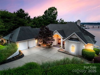 16108 Woolwine Rd, Charlotte, NC 28278