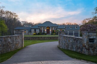 375 Shippee Rd, East Greenwich, RI 02818