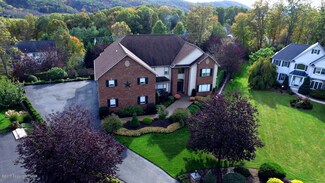 117 Woodview Dr Unit 118, Orwigsburg, PA 17961