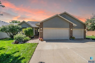 305 N Marquette Ave, Sioux Falls, SD 57110