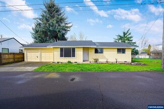 1521 E Park Ave NE, Salem, OR 97301