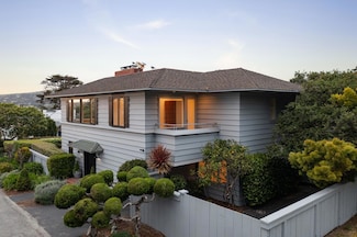 2416 Bay View Ave, Carmel, CA 93923