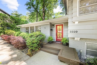 3329 Winnipeg Cir, Charlotte, NC 28210