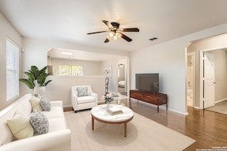 3747 Hideaway Green, San Antonio, TX 78261