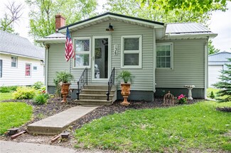 136 S High St, Lovington, IL 61937