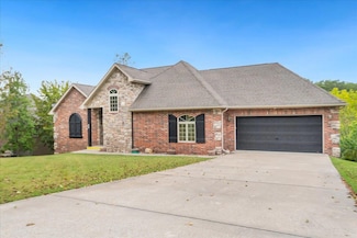 620 Jasmine Dr, Branson, MO 65616