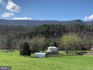 19442 Runions Creek Rd, Broadway, VA 22815